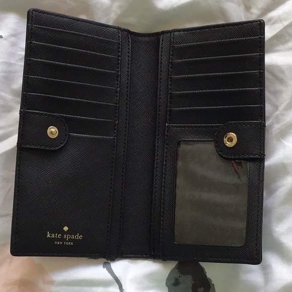 Kate spade wallet - Picture 2 of 2